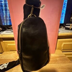 Stylish unisex Black Belt Bag